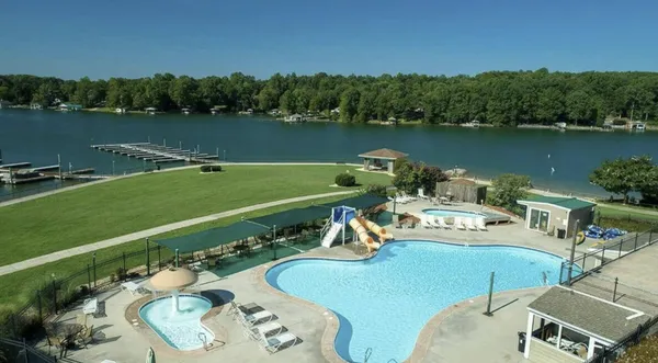 $620,000 | 1217 Graves Harbor Trail, Unit 122, Huddleston, VA 24104