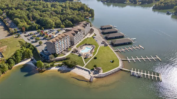 $620,000 | 1217 Graves Harbor Trail, Unit 122, Huddleston, VA 24104