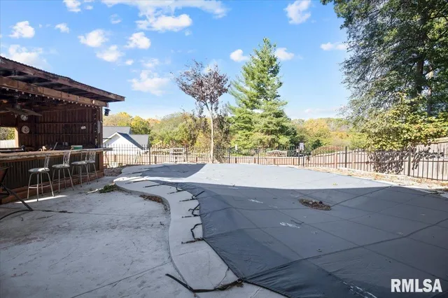 $599,900 | 3229 West Point Drive, Springfield, IL 62704