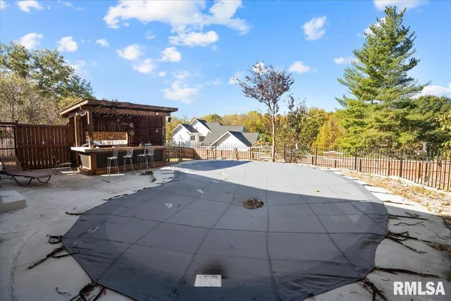 $599,900 | 3229 West Point Drive, Springfield, IL 62704