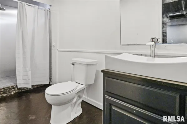 $449,500 | 3229 West Point Drive, Springfield, IL 62704