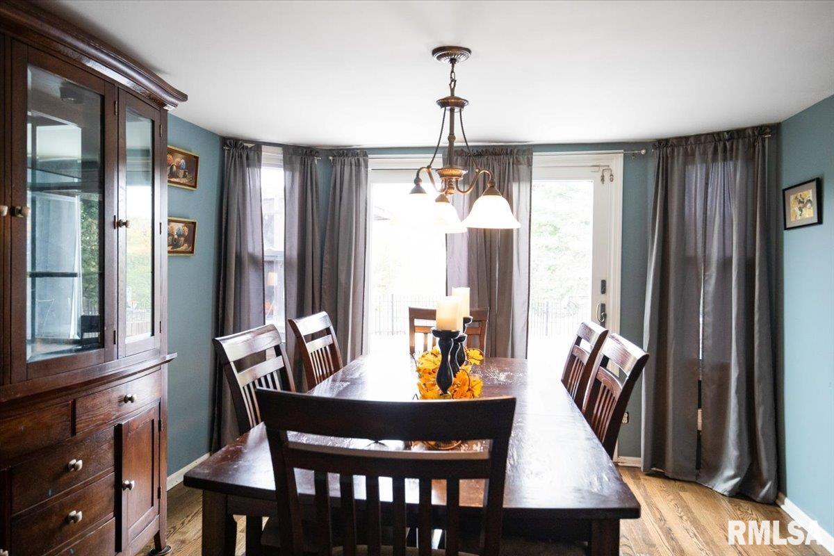 3229 West Point Drive Springfield, IL 62704 - Photo 37 of 44