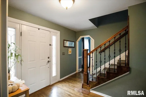$449,500 | 3229 West Point Drive, Springfield, IL 62704