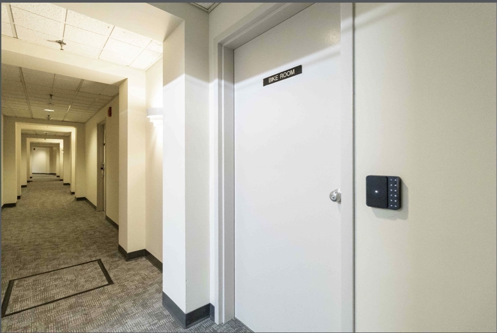 133 Commander Shea Boulevard, Unit 219 Quincy, MA 02171 - Photo 10 of 14