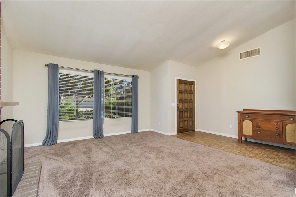 14232 Woodcreek Road Poway, CA 92064 - Photo 4 of 23