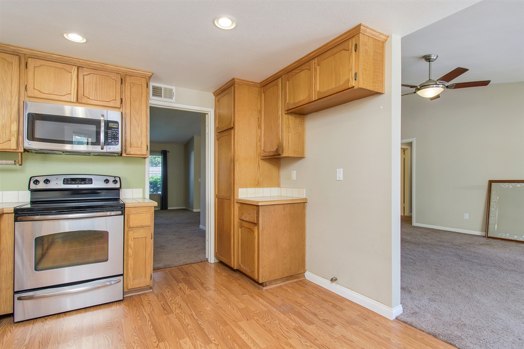 14232 Woodcreek Road Poway, CA 92064 - Photo 9 of 23