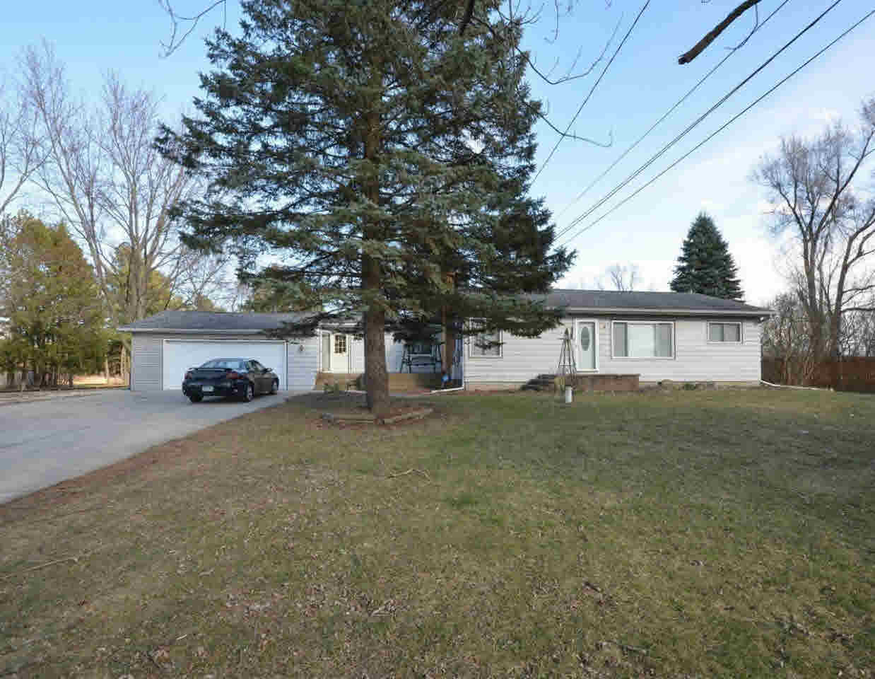 4428 Branch Road Flint, MI 48506 - Photo 3 of 26 21273742-2.JPG