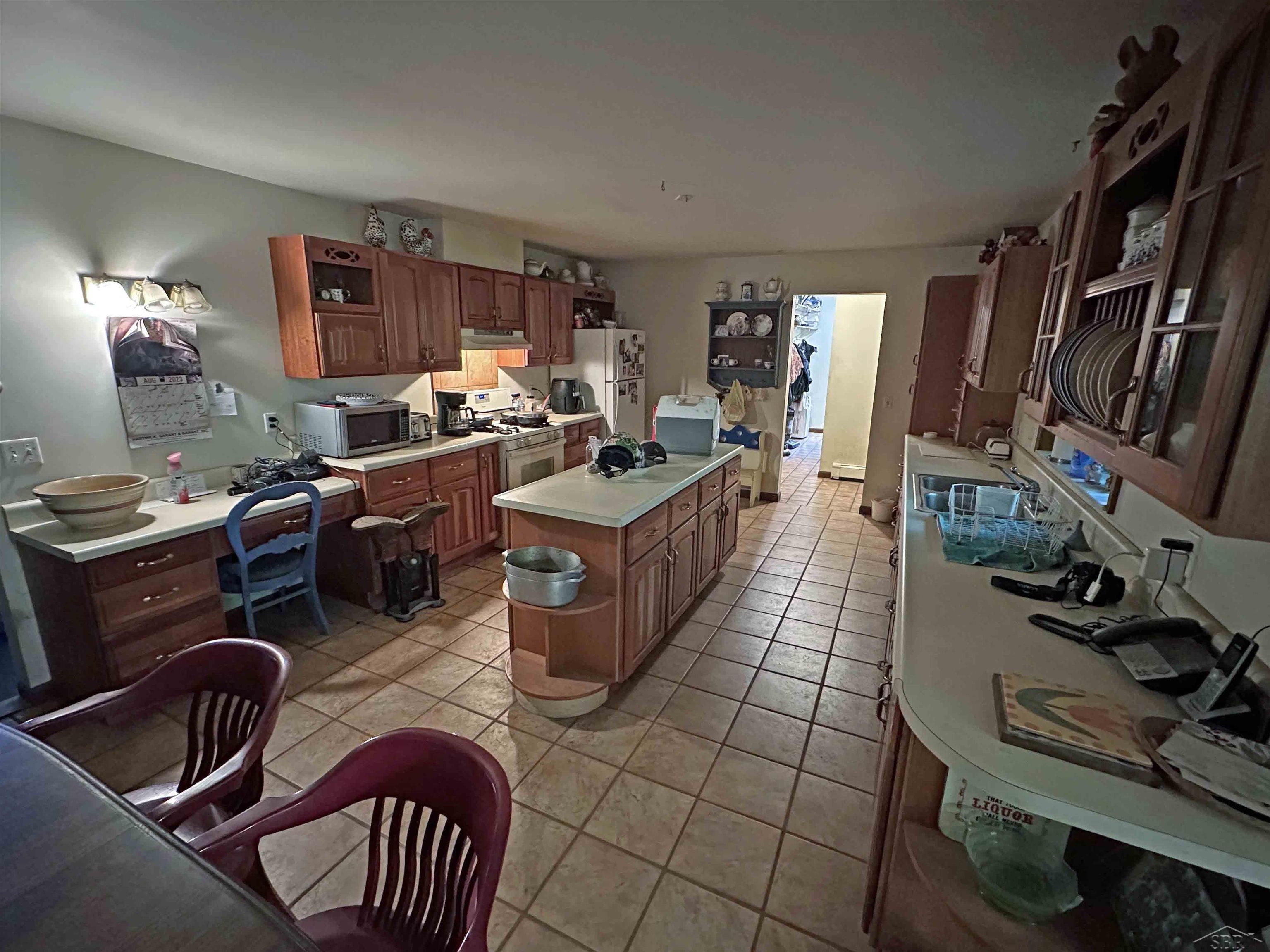 3724 South Fordney Road Hemlock, MI 48626 - Photo 16 of 36 50120381-15.JPG