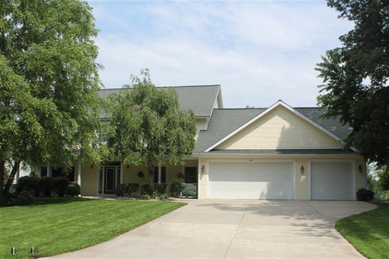 15481 Oak Ridge Drive Spring Lake, MI 49456 - Photo 1 of 24 Primary Photo