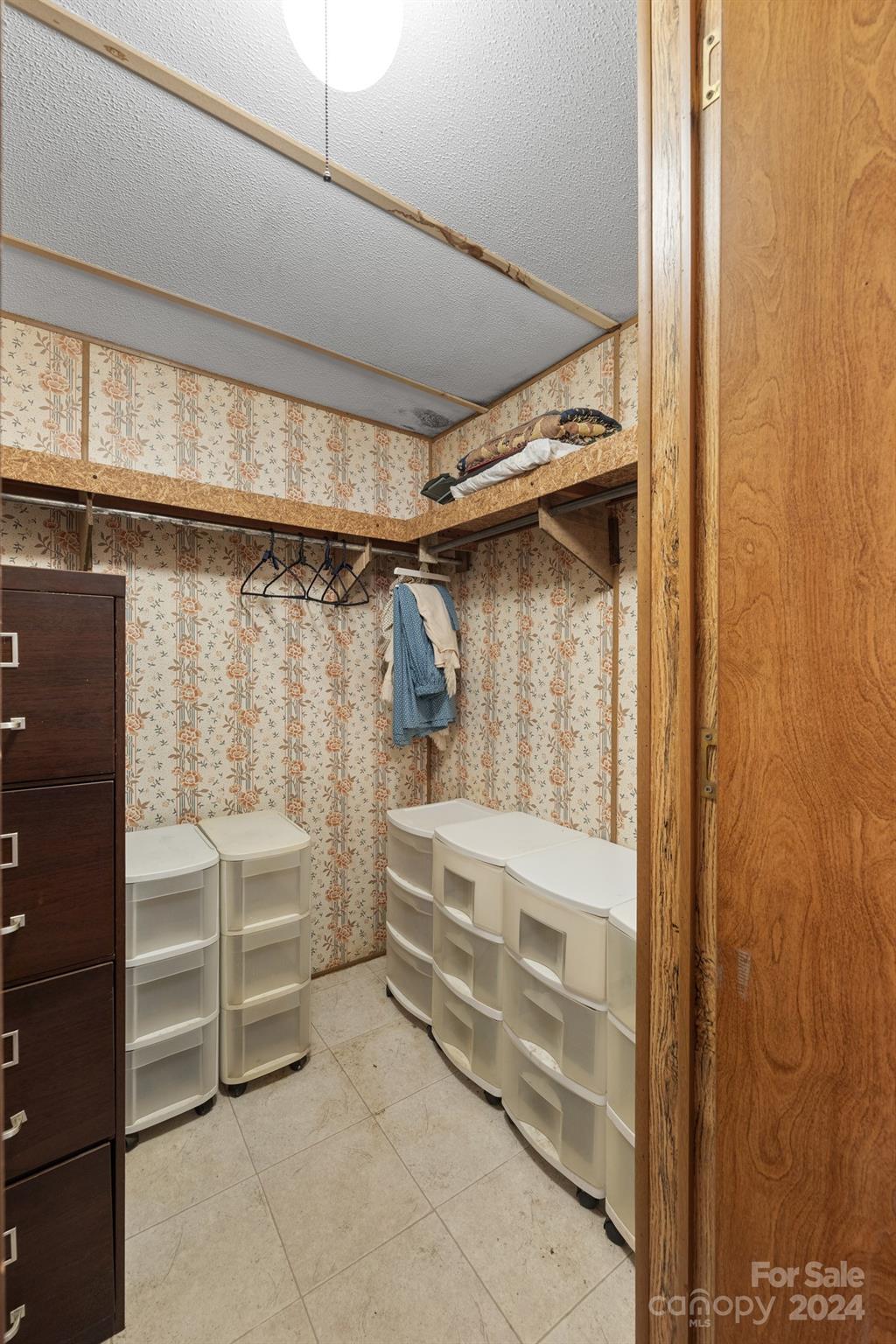 5316 Sheriffs Road Lenoir, NC 28645 - Photo 13 of 30 Gallery Image 13