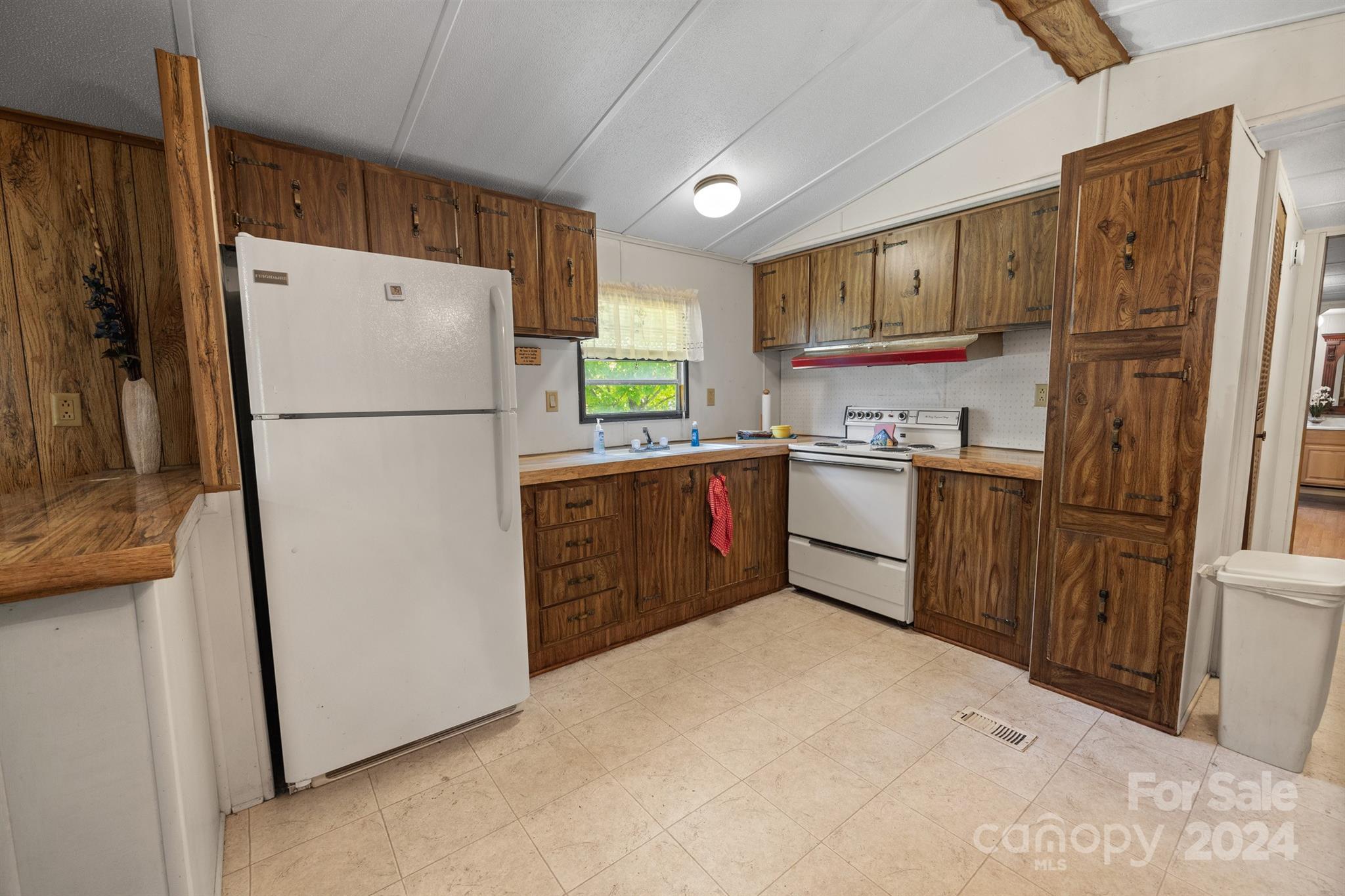 5316 Sheriffs Road Lenoir, NC 28645 - Photo 14 of 30 Gallery Image 14