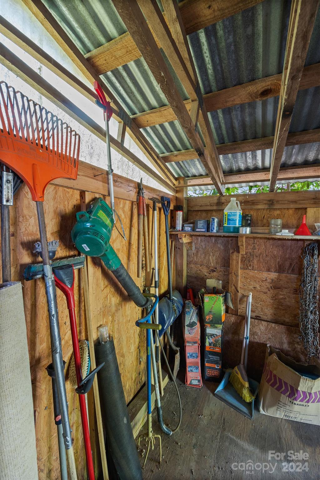 5316 Sheriffs Road Lenoir, NC 28645 - Photo 28 of 30 Gallery Image 28