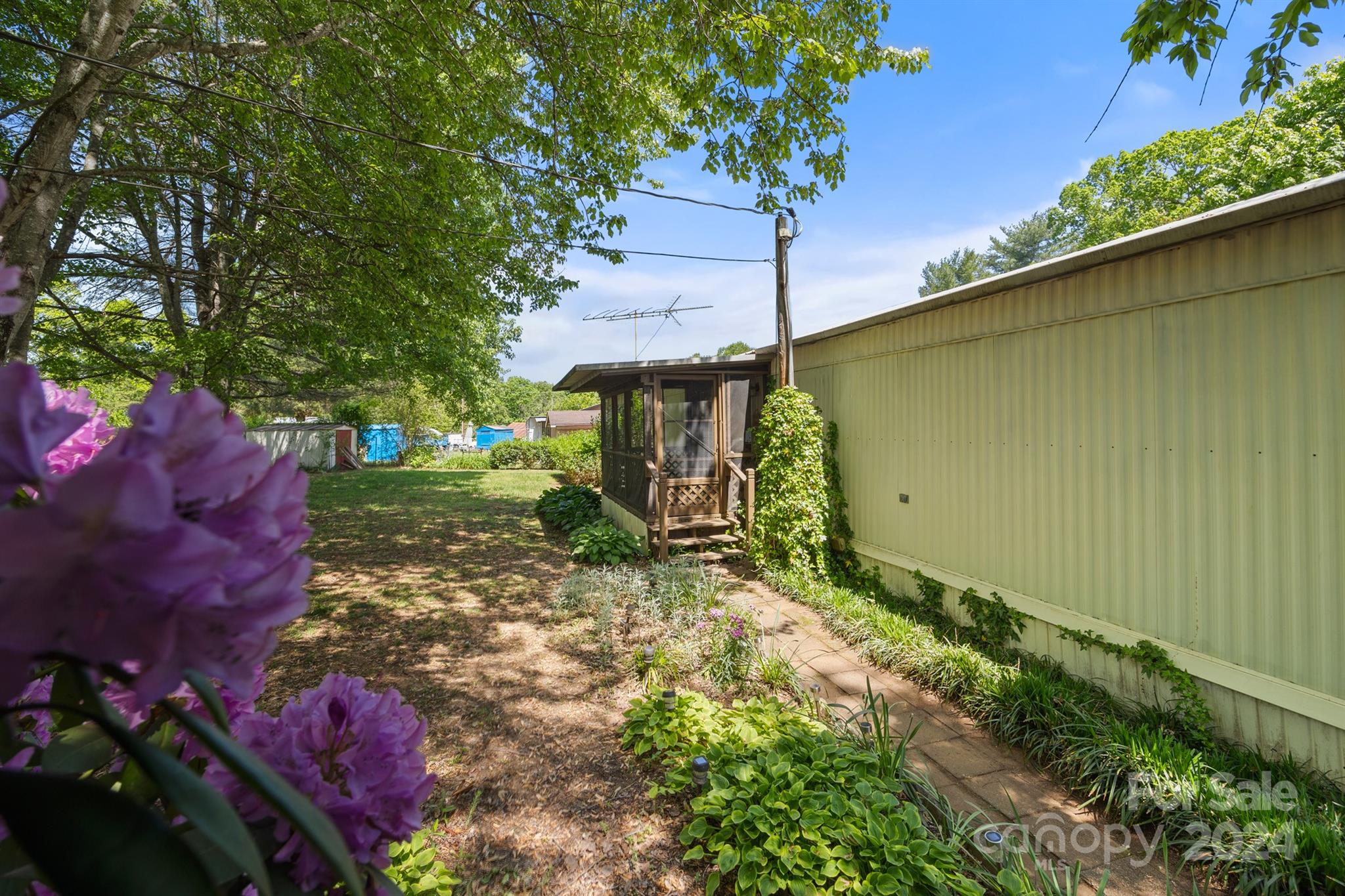 5316 Sheriffs Road Lenoir, NC 28645 - Photo 4 of 30 Gallery Image 4