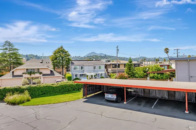 $599,000 | 4 Point San Pedro Road, Unit 4, San Rafael, CA 94901