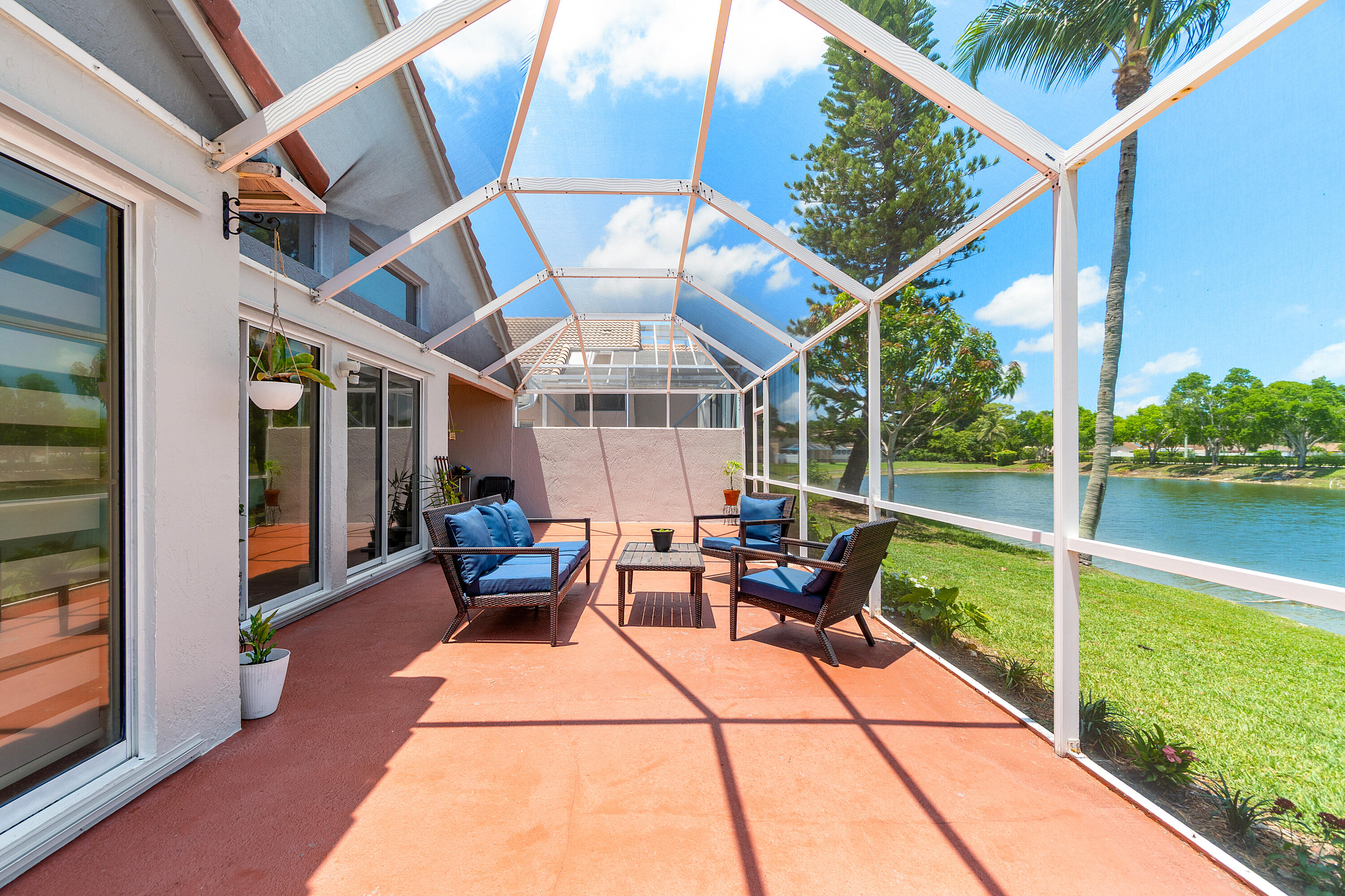 10560 Plainview Circle Boca Raton, FL 33498 - Photo 25 of 45 25