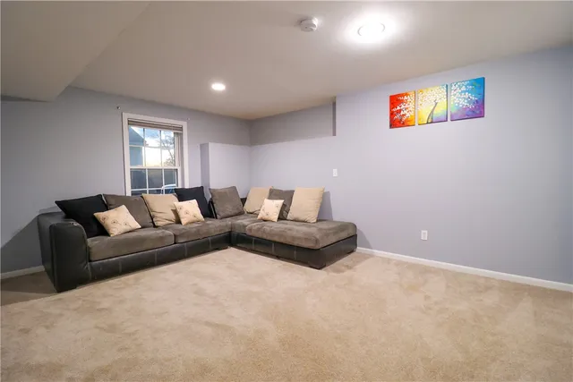 $599,900 | 5 Edgewood Avenue, Cumberland, RI 02864