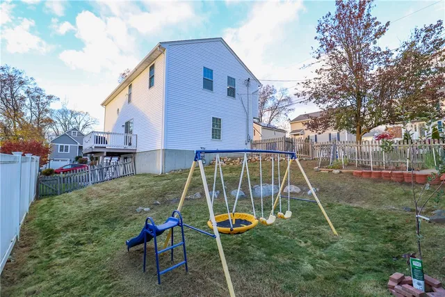 $599,900 | 5 Edgewood Avenue, Cumberland, RI 02864