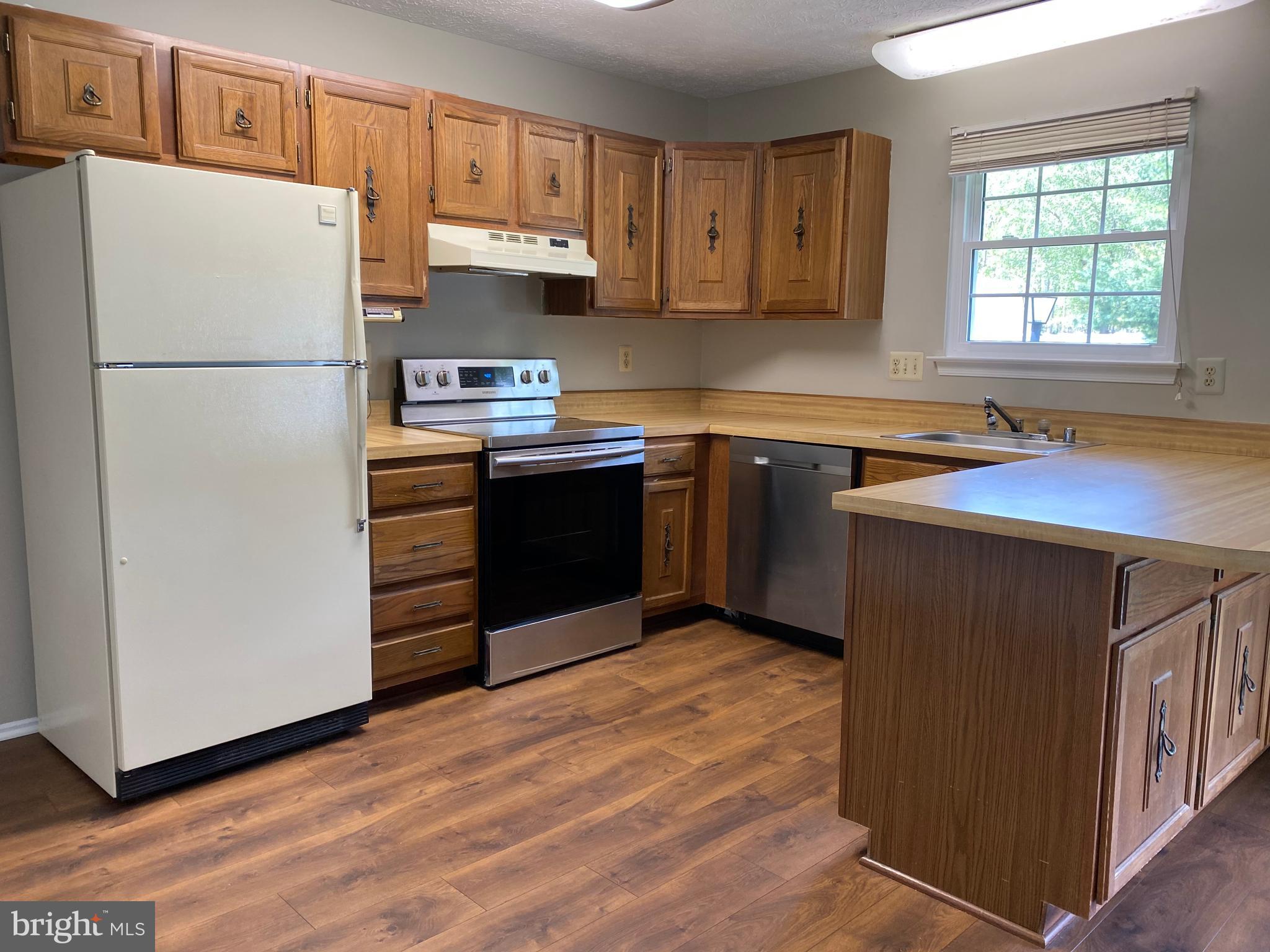 8174 Silo Road Severn, MD 21144 - Photo 8 of 35