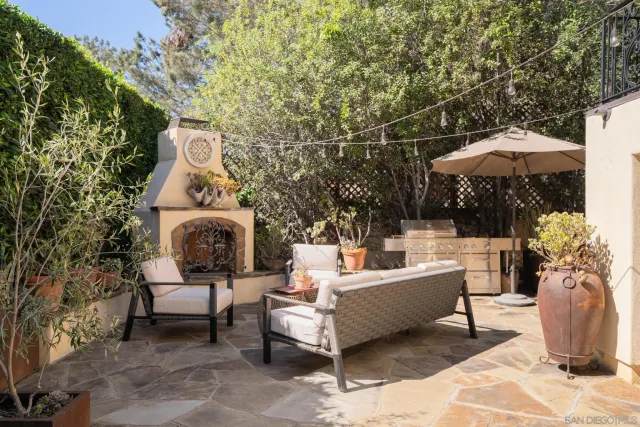 $3,995,000 | 2563 Via Pisa, Del Mar, CA 92014