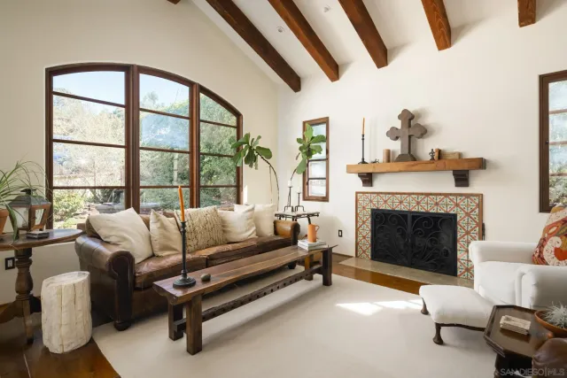 $3,995,000 | 2563 Via Pisa, Del Mar, CA 92014