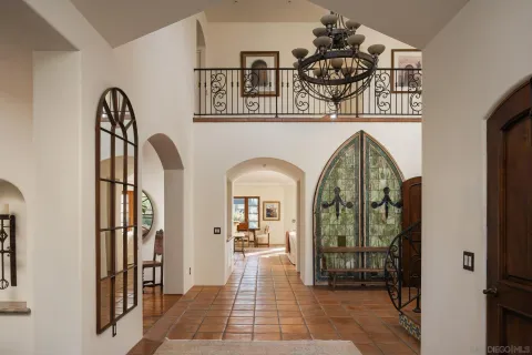 $3,995,000 | 2563 Via Pisa, Del Mar, CA 92014