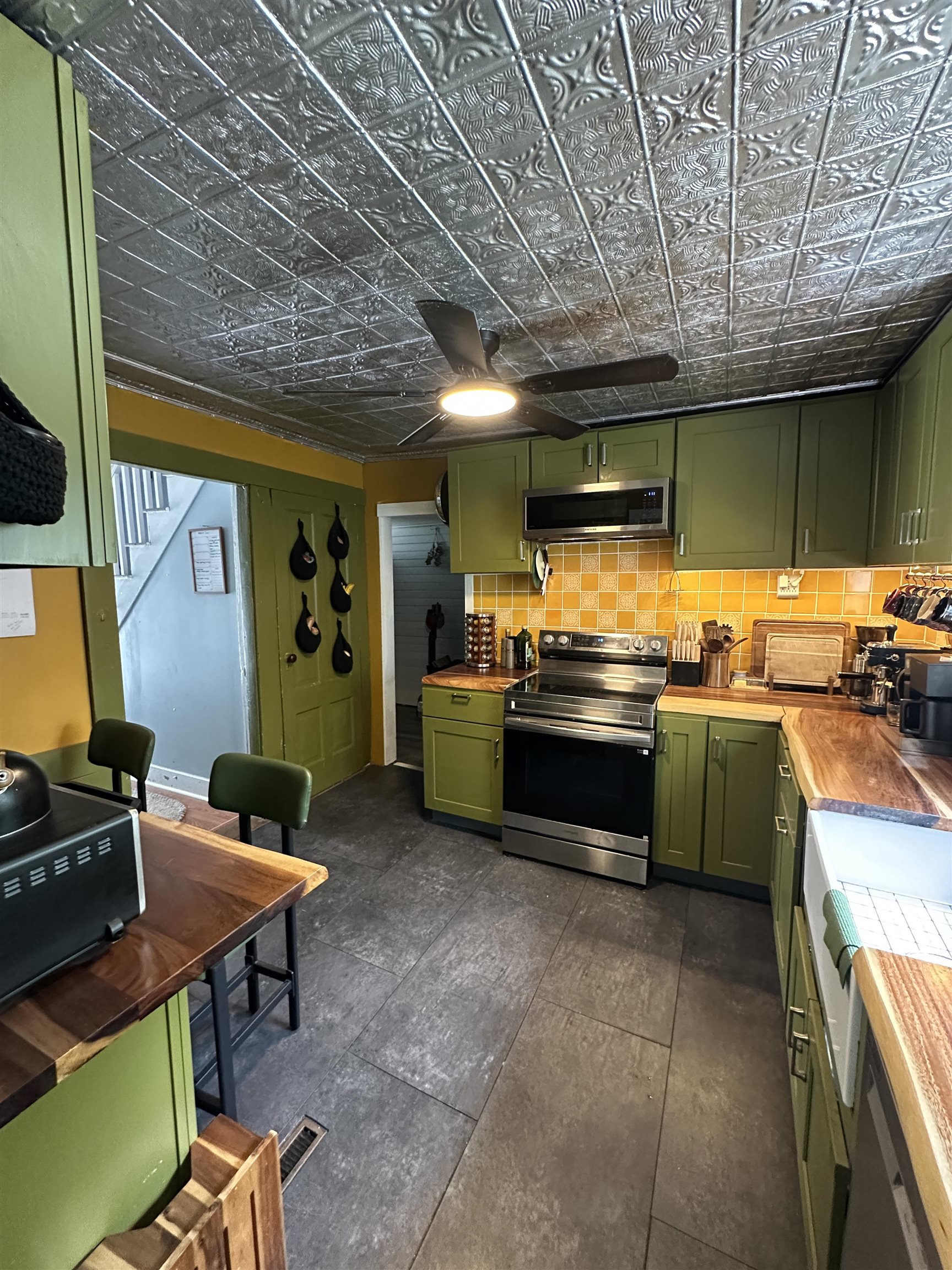 20 Pleasant Street Fitzwilliam, NH 03447 - Photo 3 of 14
