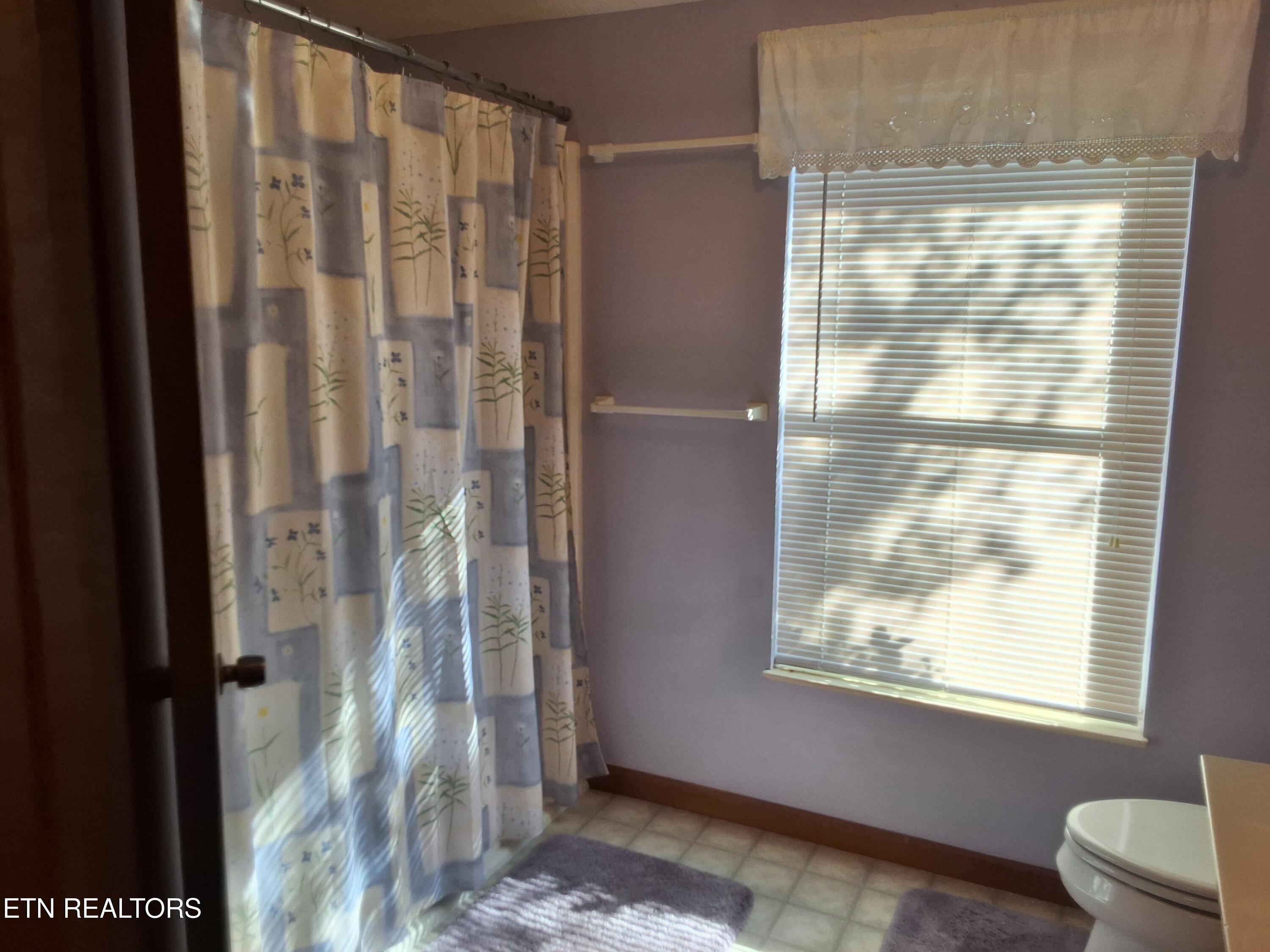 4066 Lakeshore Drive Bean Station, TN 37708 - Photo 16 of 35 1000000359