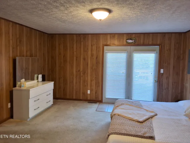 $249,900 | 4066 Lakeshore Drive, Bean Station, TN 37708