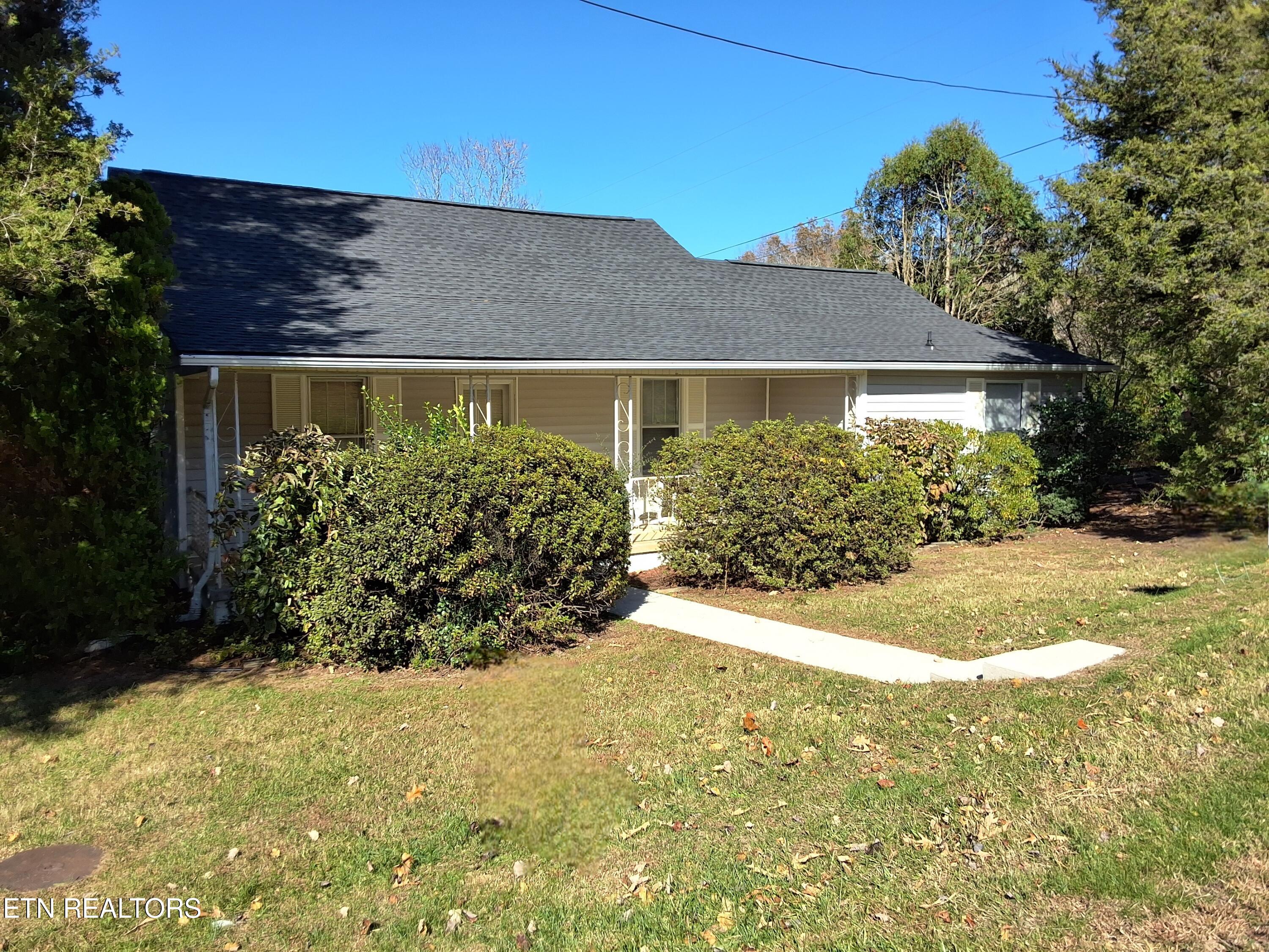 4066 Lakeshore Drive Bean Station, TN 37708 - Photo 2 of 35 1000000348