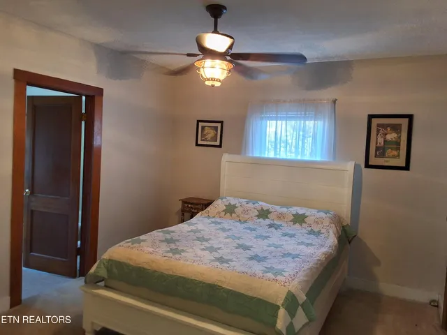 $249,900 | 4066 Lakeshore Drive, Bean Station, TN 37708