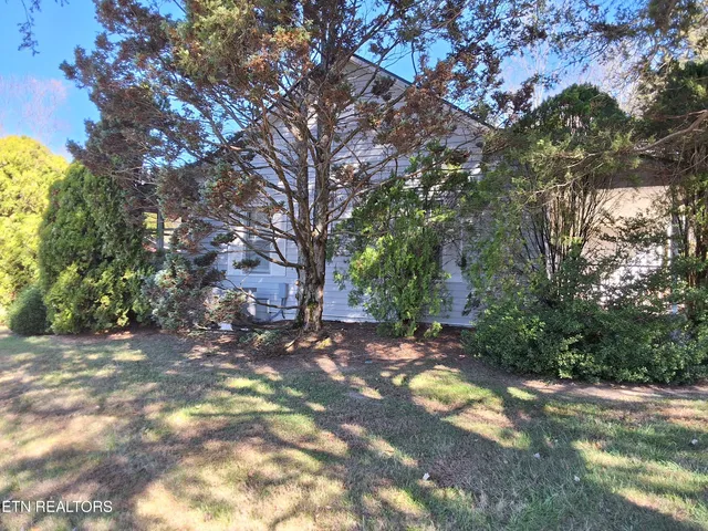 $249,900 | 4066 Lakeshore Drive, Bean Station, TN 37708