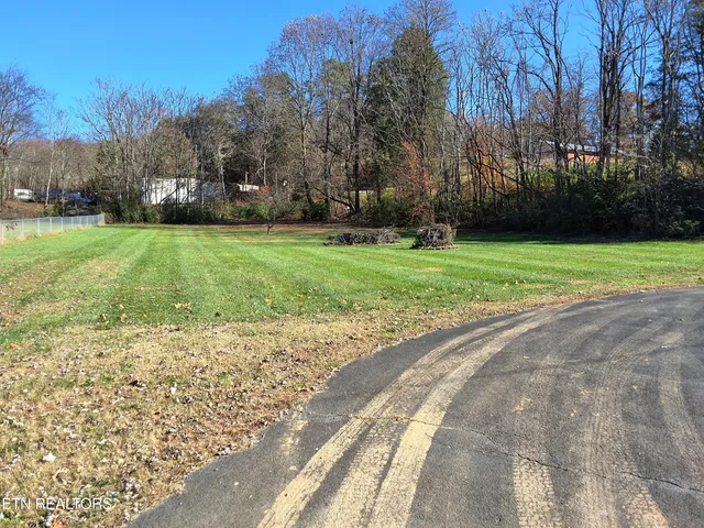 $249,900 | 4066 Lakeshore Drive, Bean Station, TN 37708