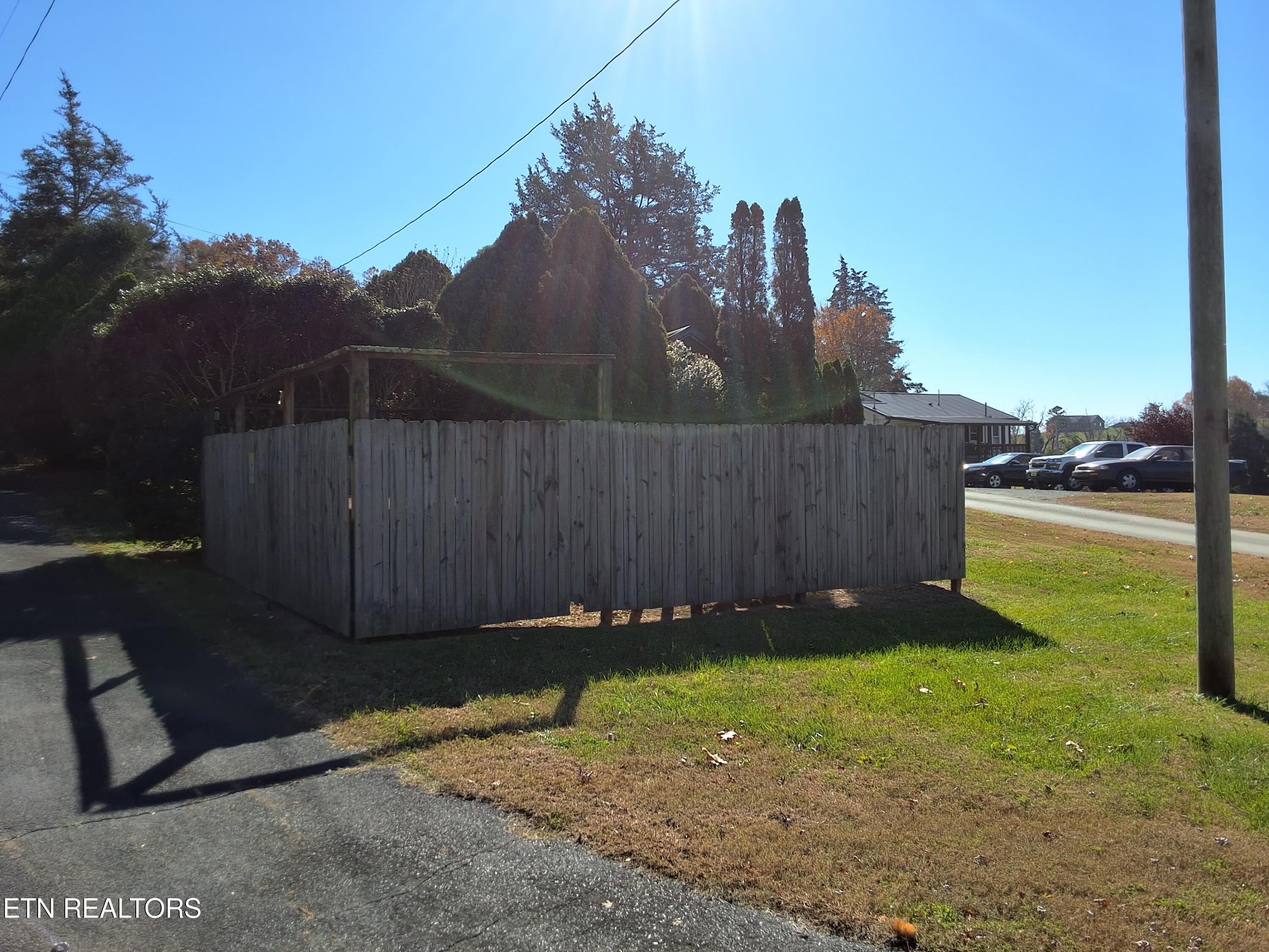 4066 Lakeshore Drive Bean Station, TN 37708 - Photo 9 of 35 1000000352