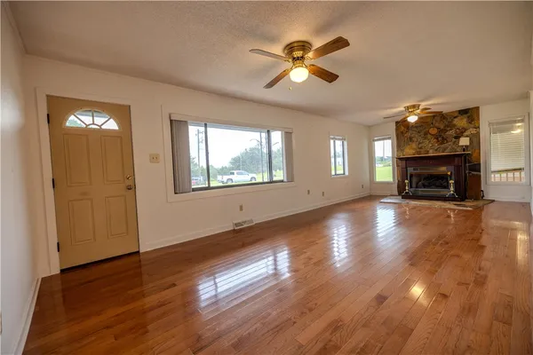 $305,000 | 610 Dr Mitchell Road, Seneca, SC 29678