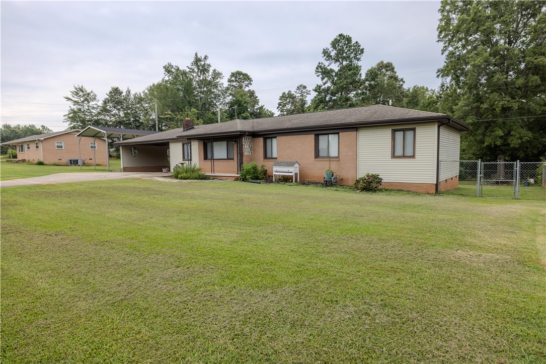 610 Dr Mitchell Road Seneca, SC 29678 - Photo 3 of 49