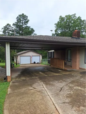 $305,000 | 610 Dr Mitchell Road, Seneca, SC 29678