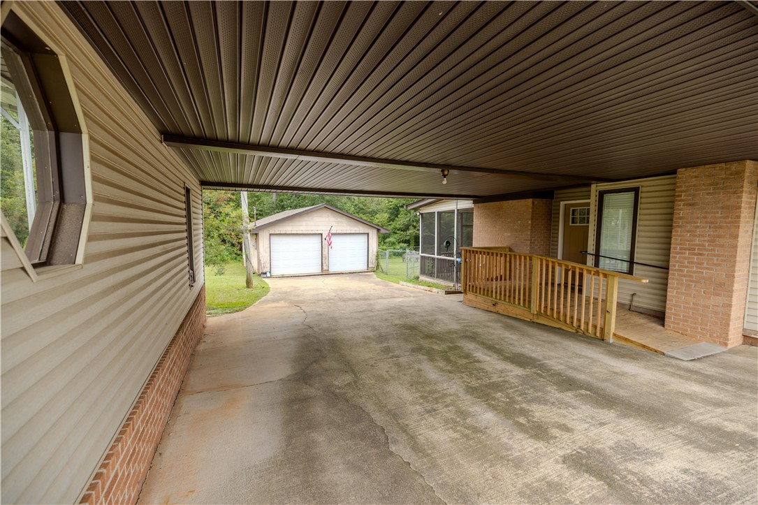 610 Dr Mitchell Road Seneca, SC 29678 - Photo 5 of 49