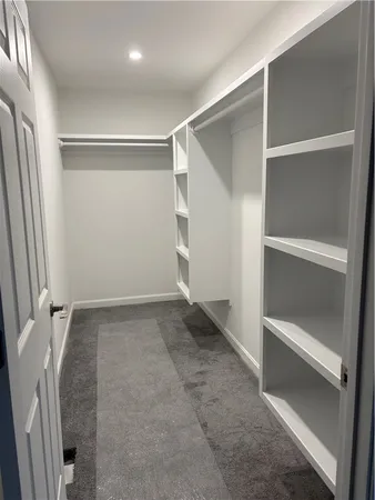 $419,900 | 184 Avenue C, Unit S6, Woonsocket, RI 02895