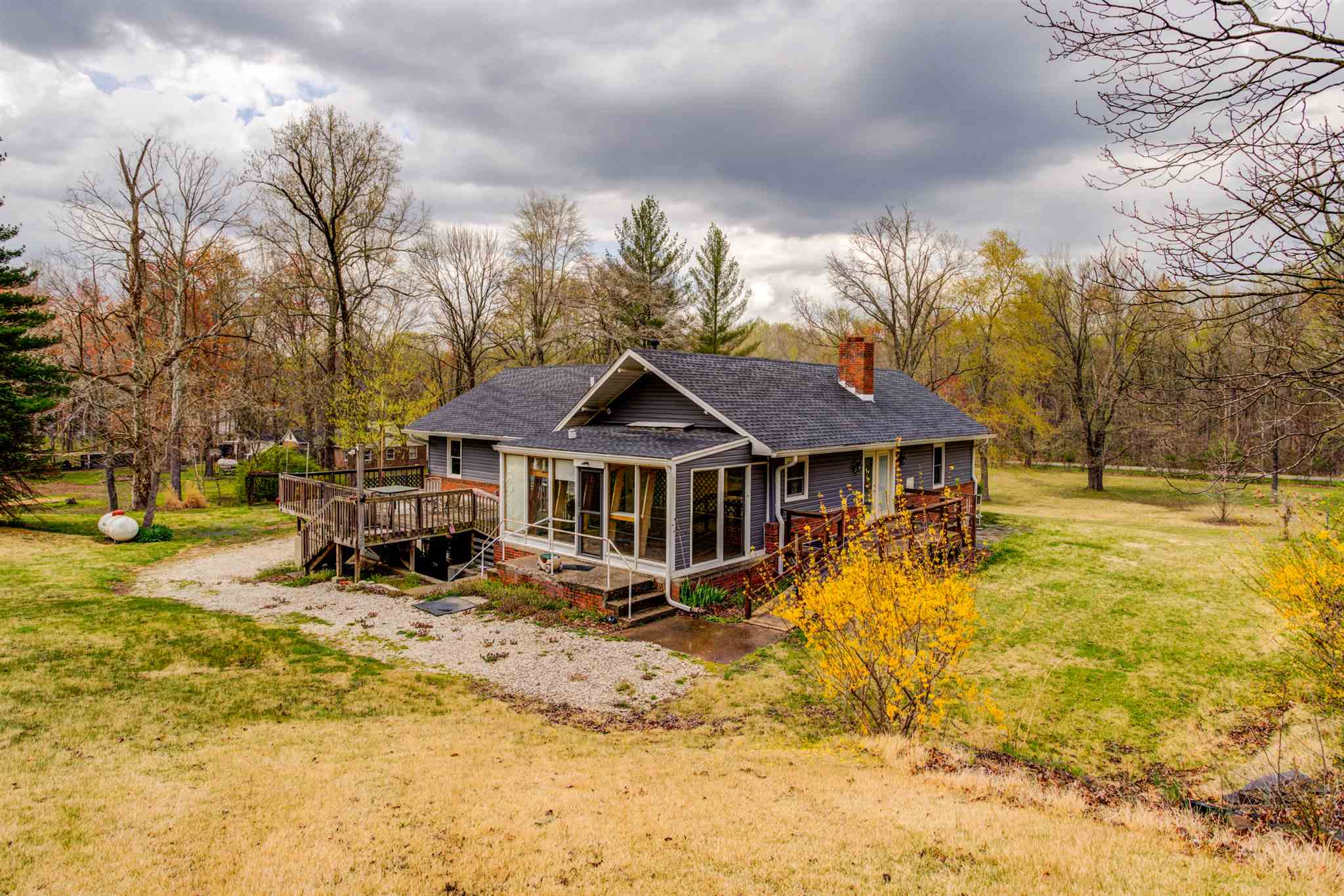 6155 Mcclary Road Gentryville, IN 47537 - Photo 4 of 34 Gallery Image 4