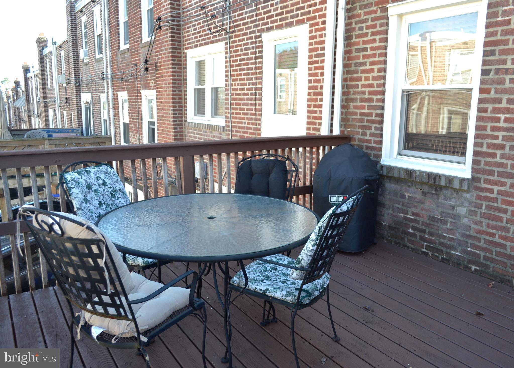 1363 Pennington Road Philadelphia, PA 19151 - Photo 15 of 34 Back Deck