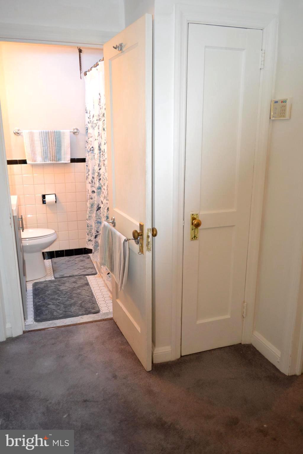 1363 Pennington Road Philadelphia, PA 19151 - Photo 24 of 34 Gallery Image 24
