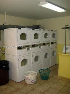 7840 Southwest 55th Avenue, Unit 22A Miami, FL 33143 - Photo 14 of 16