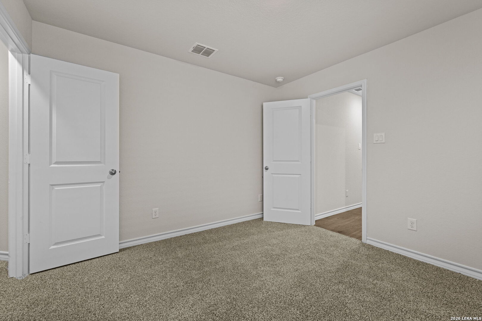 5019 Rancagua Converse, TX 78109 - Photo 5 of 25