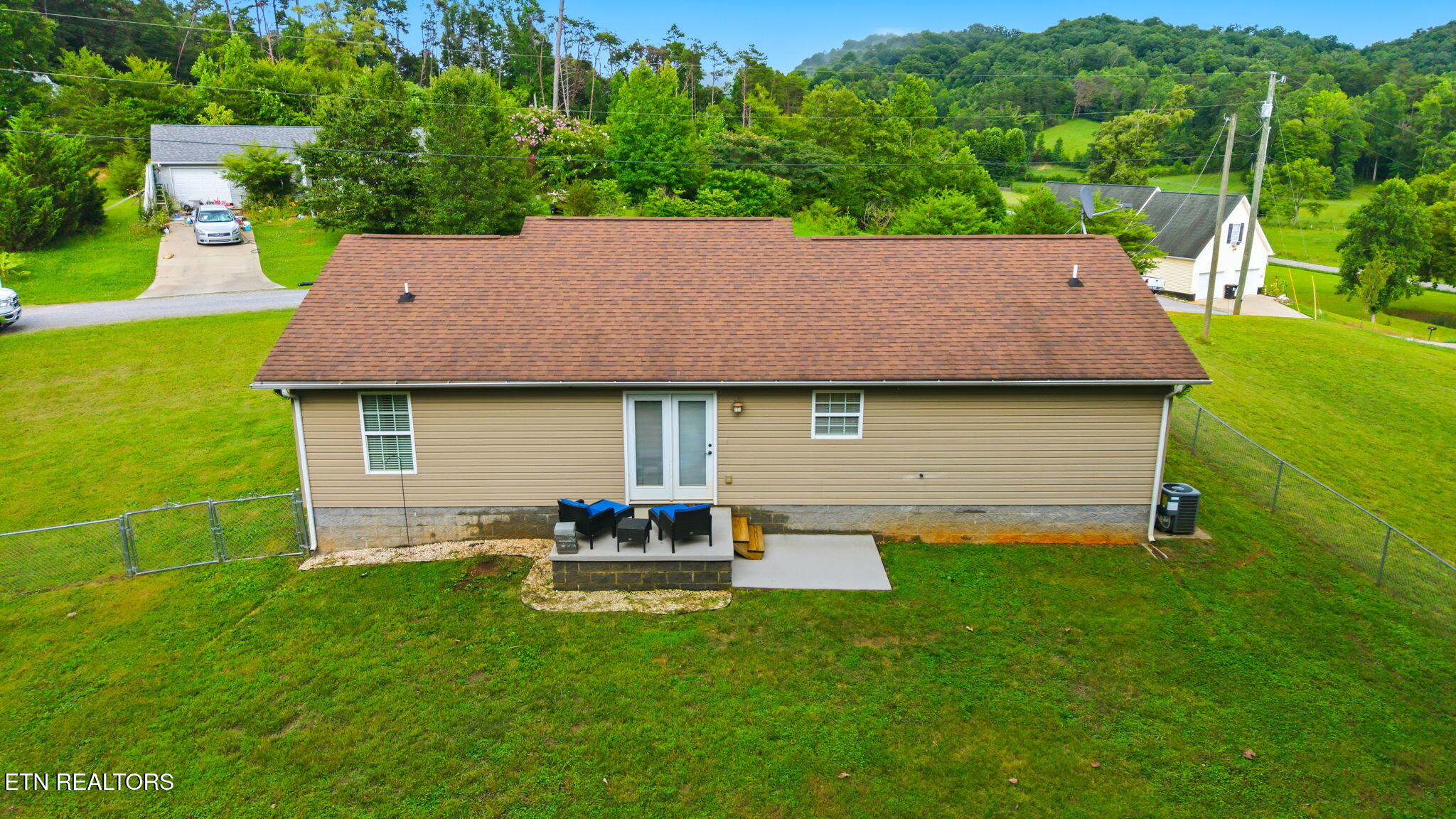 111 Agape Lane Heiskell, TN 37754 - Photo 26 of 29 27-web-or-mls-111-Agape-Ln-Heiskell-TN-2
