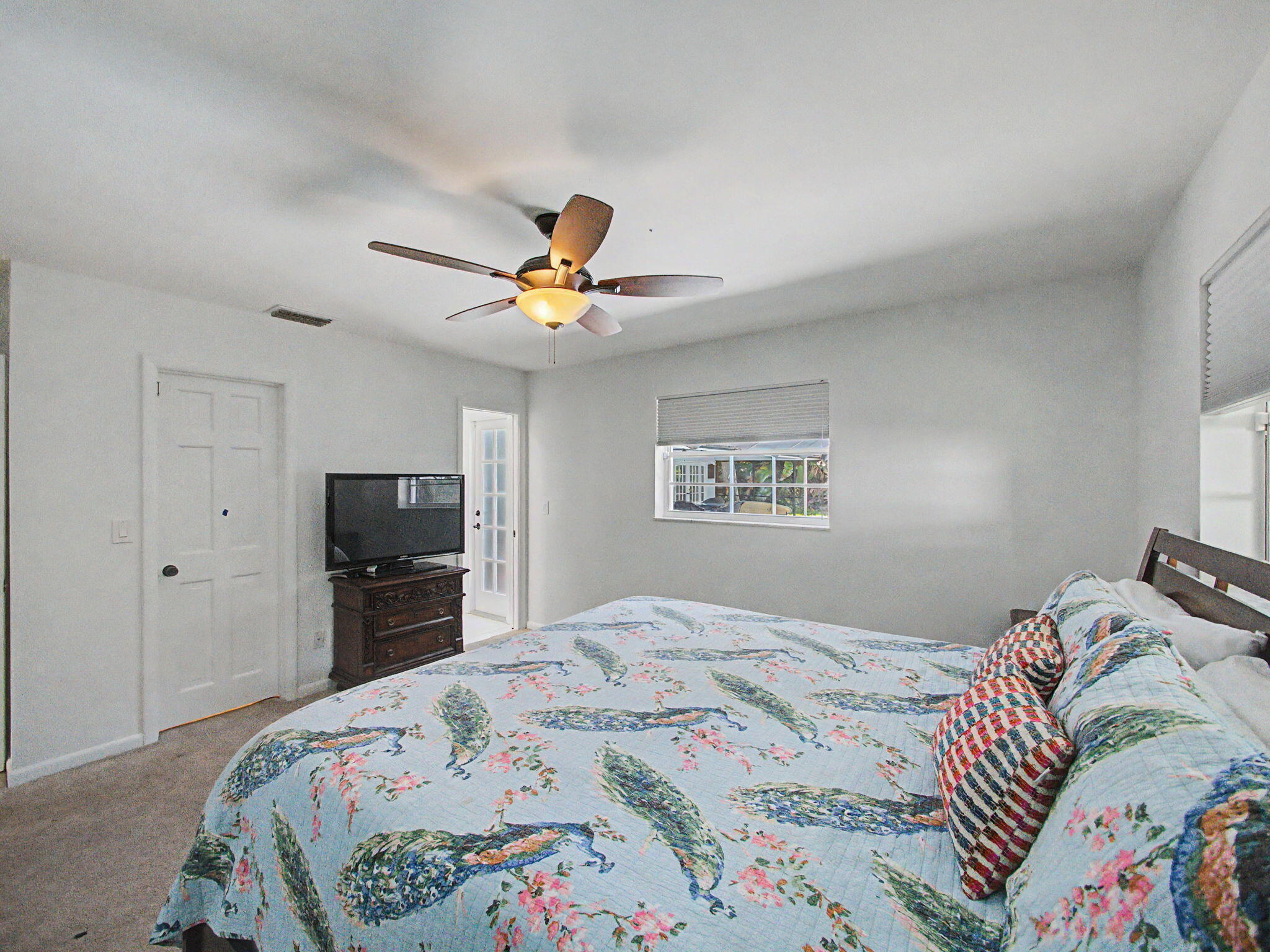 22 Banyan Road Sewall's Point, FL 34996 - Photo 34 of 47 Bedroom