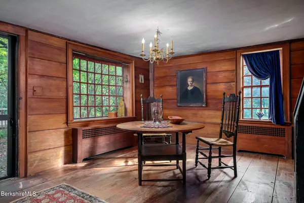 $1,100,000 | 196 South Street, Williamstown, MA 01267