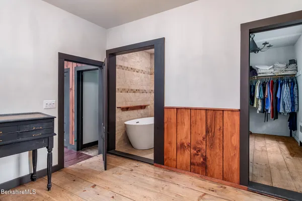 $1,100,000 | 196 South Street, Williamstown, MA 01267