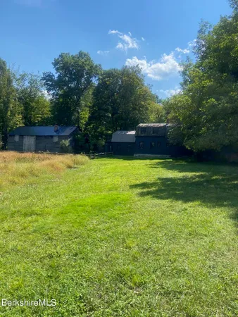 $1,100,000 | 196 South Street, Williamstown, MA 01267