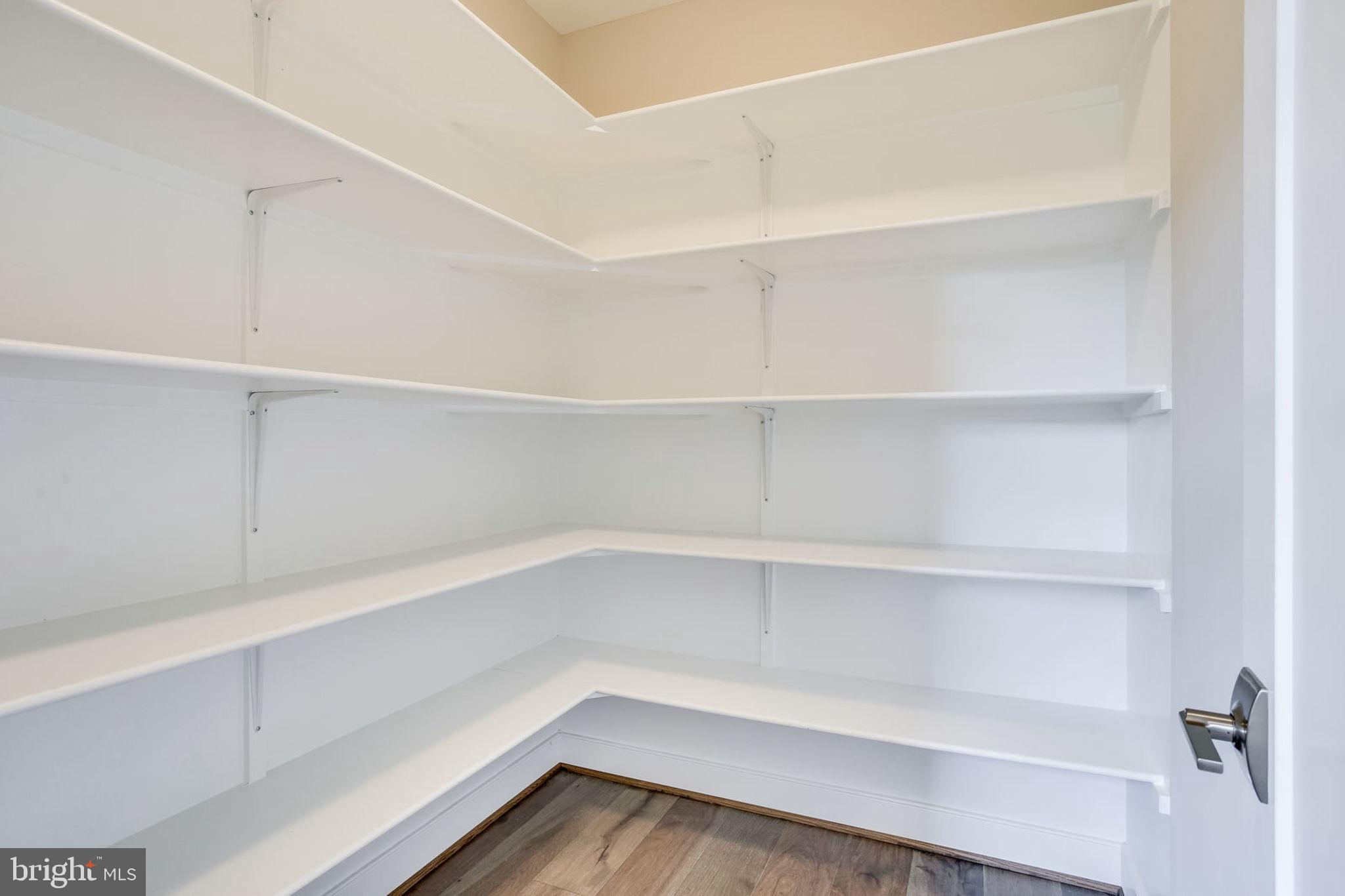 65 Clifton Road Clifton, VA 20124 - Photo 22 of 107