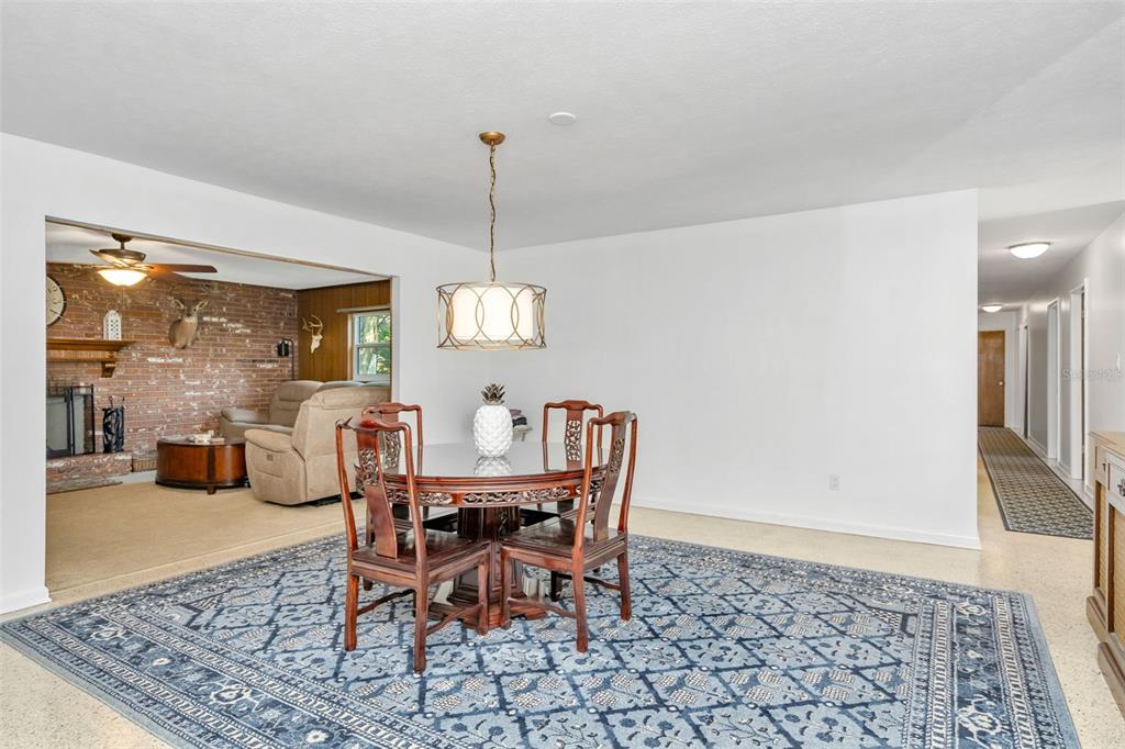 808 Coulter Place Brandon, FL 33511 - Photo 15 of 41